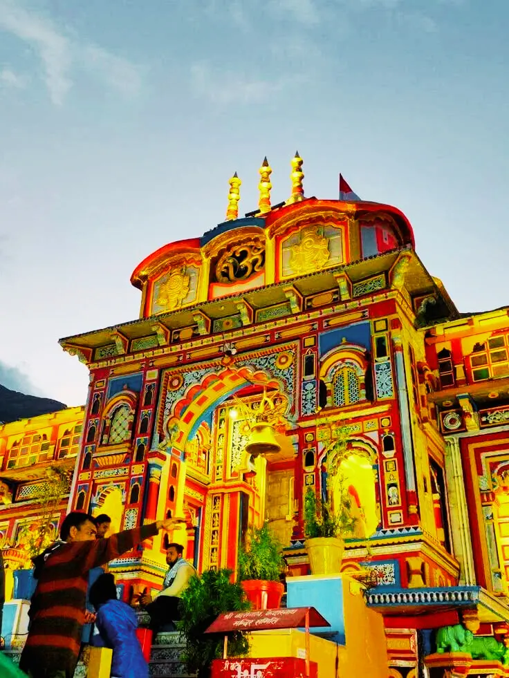 Badrinath Temple and Hotel Divine Ganga