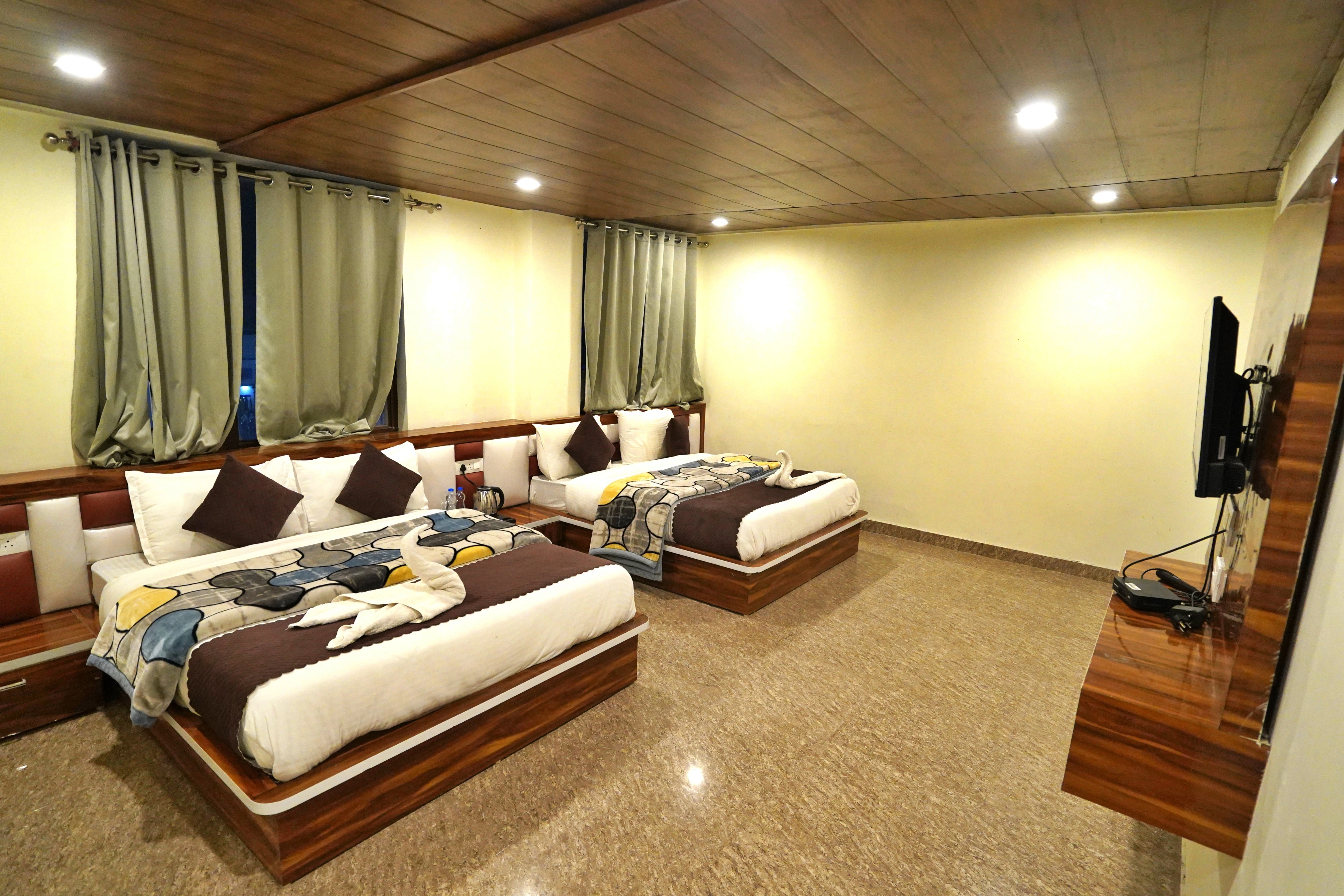 Double Deluxe Room